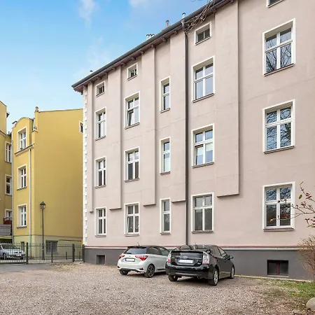 Atelier Centrum By Grand 아파트 *